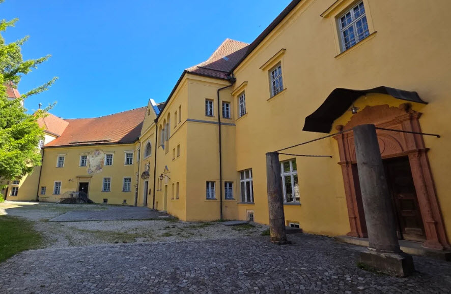 Schloss Neuburg am Inn, Vorburg, Germany